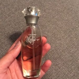 Myliu from Maurice's 1 Oz